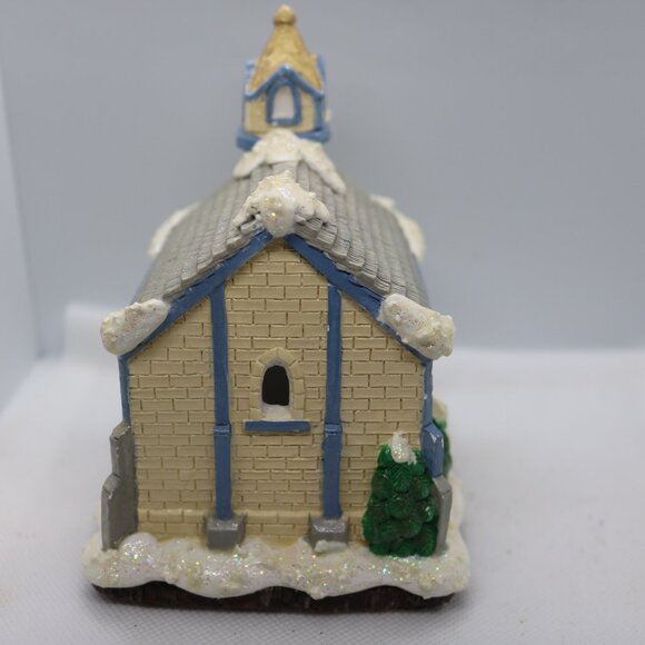 Christmas village church hand painted more of a cream color then yellow - Picture 4 of 6